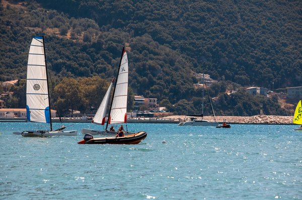 Froid à la voile : Conseils pour vous réchauffer