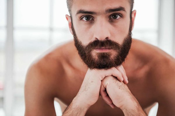 Entretien de la barbe : les produits indispensables pour un look soigné